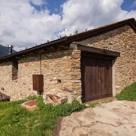 Vakantiehuis Borda Jarca, Casa Rustica En Plena Naturaleza