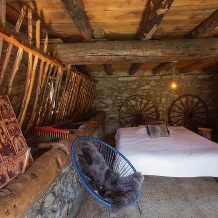 Vakantiehuis Borda Jarca, Casa Rustica En Plena Naturaleza